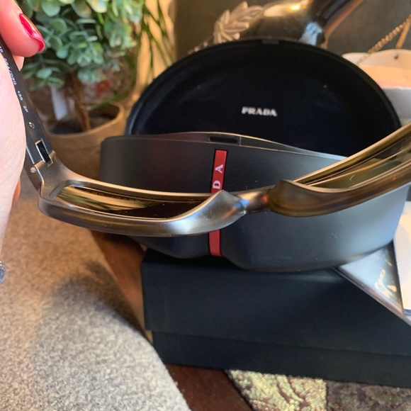 Authentic PRADA Linea Rossa 59 Square Polarized logo sunglasses - Picture 13 of 16
